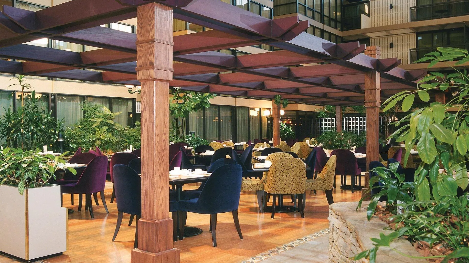Wyndham Edmonton Hotel And Conference Centre 4*,  Canada