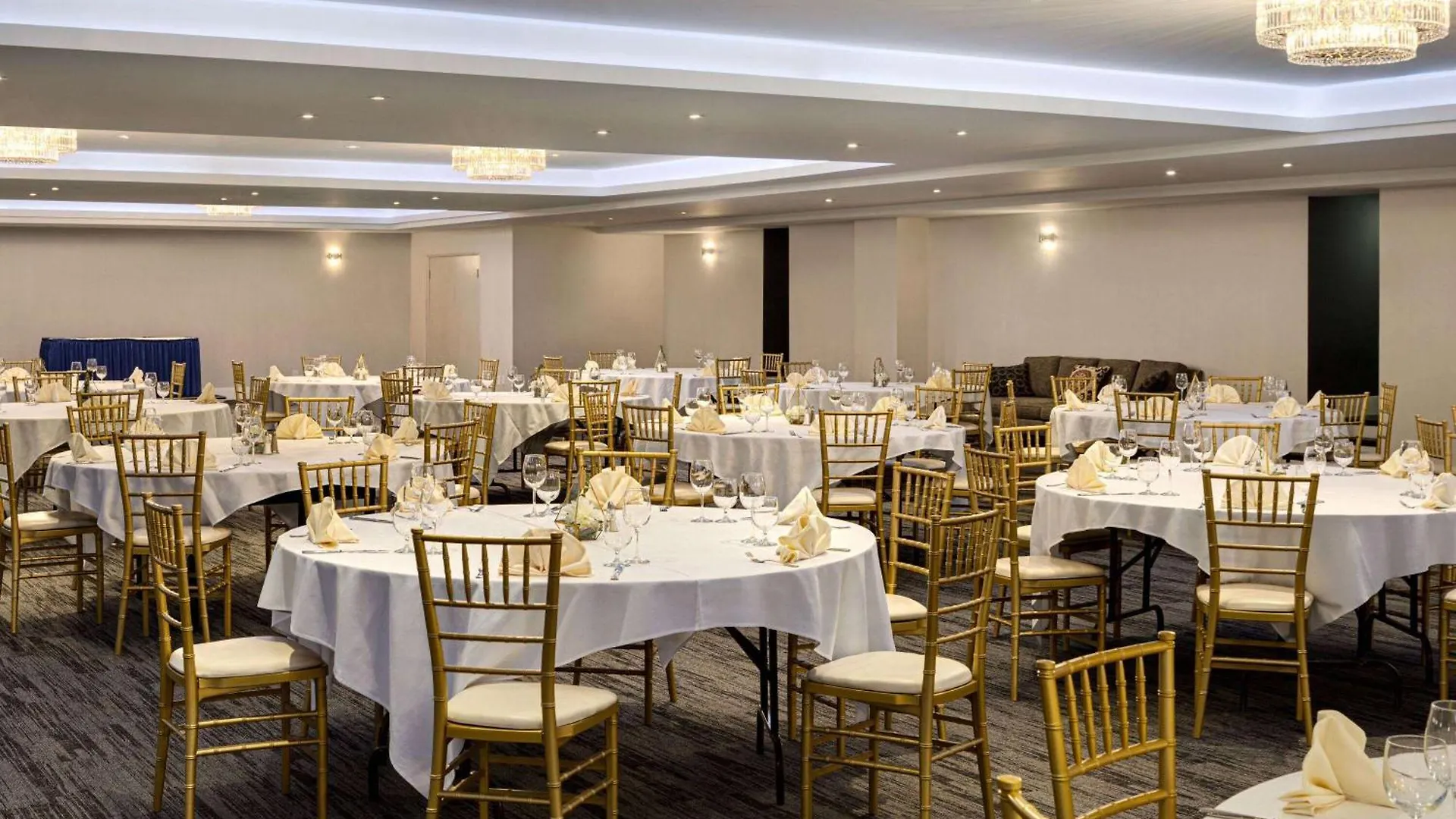 Wyndham Edmonton Hotel And Conference Centre